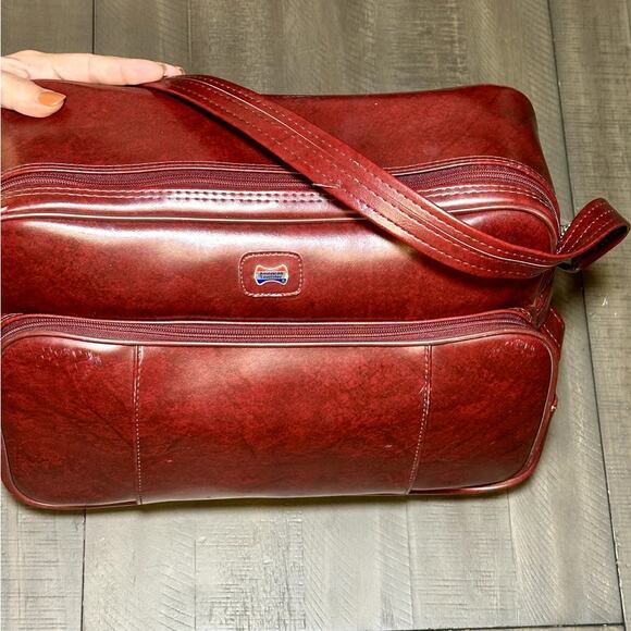 American Tourister Vintage Burgundy Leather‎ Luggage Carry On - Picture 3 of 5